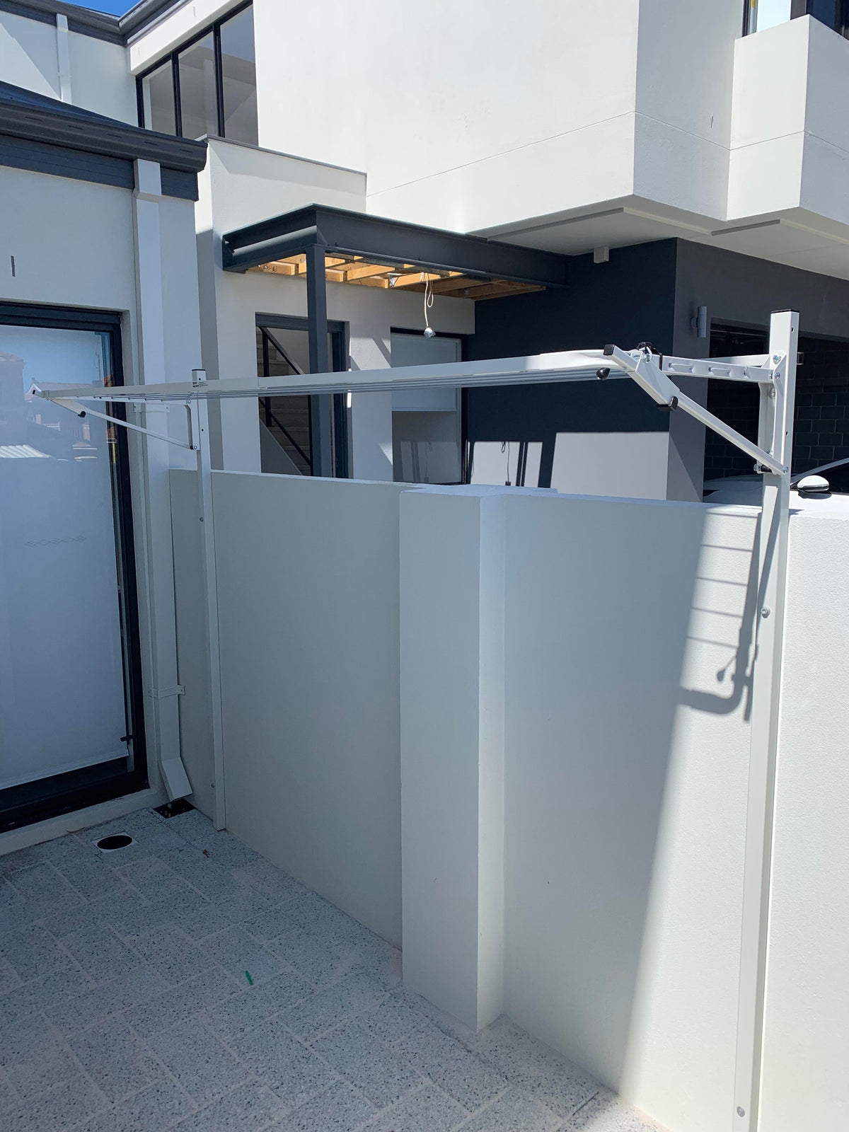 Austral Slenderline 16 (2490 x 610)