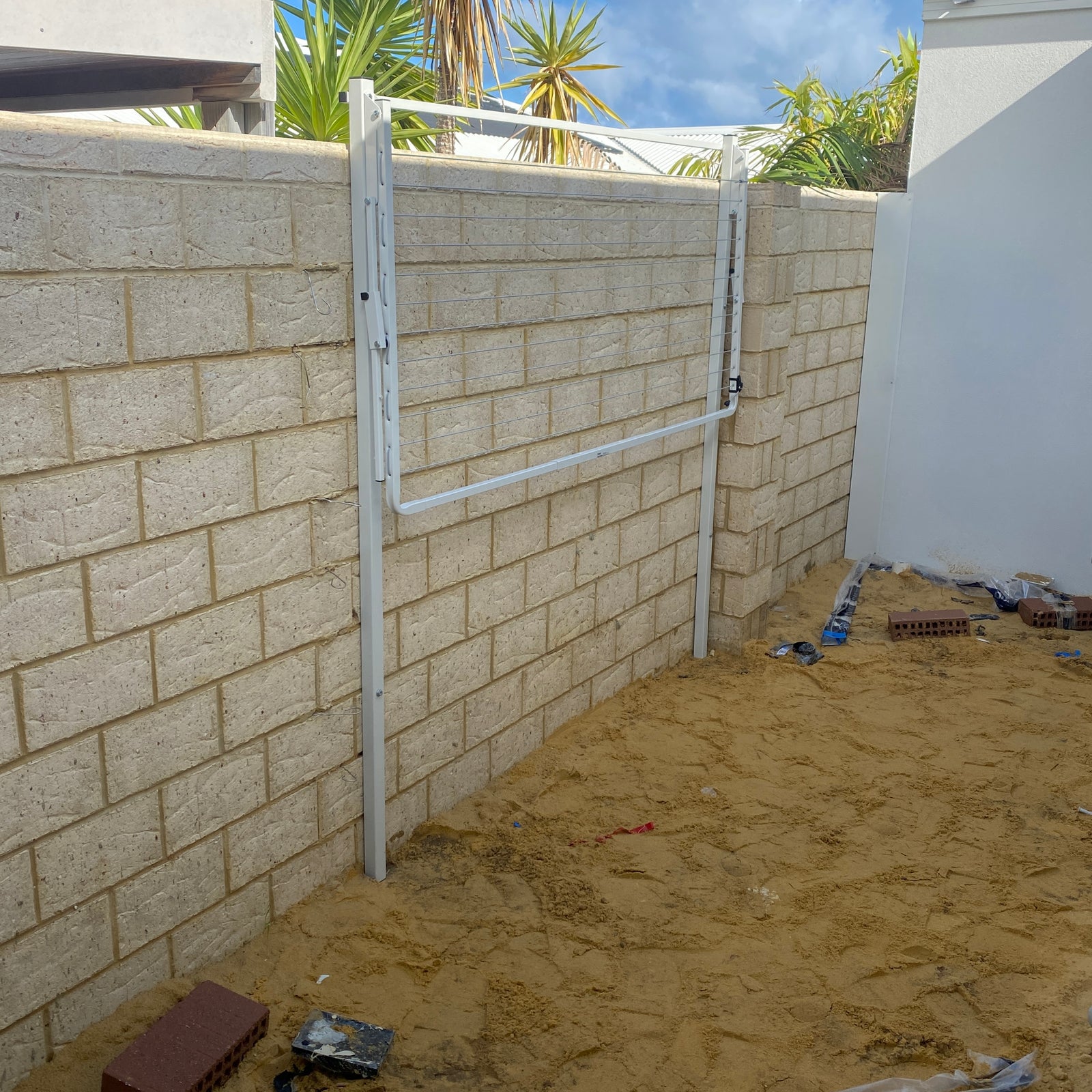 Austral Compact 28 (2490 x 935)