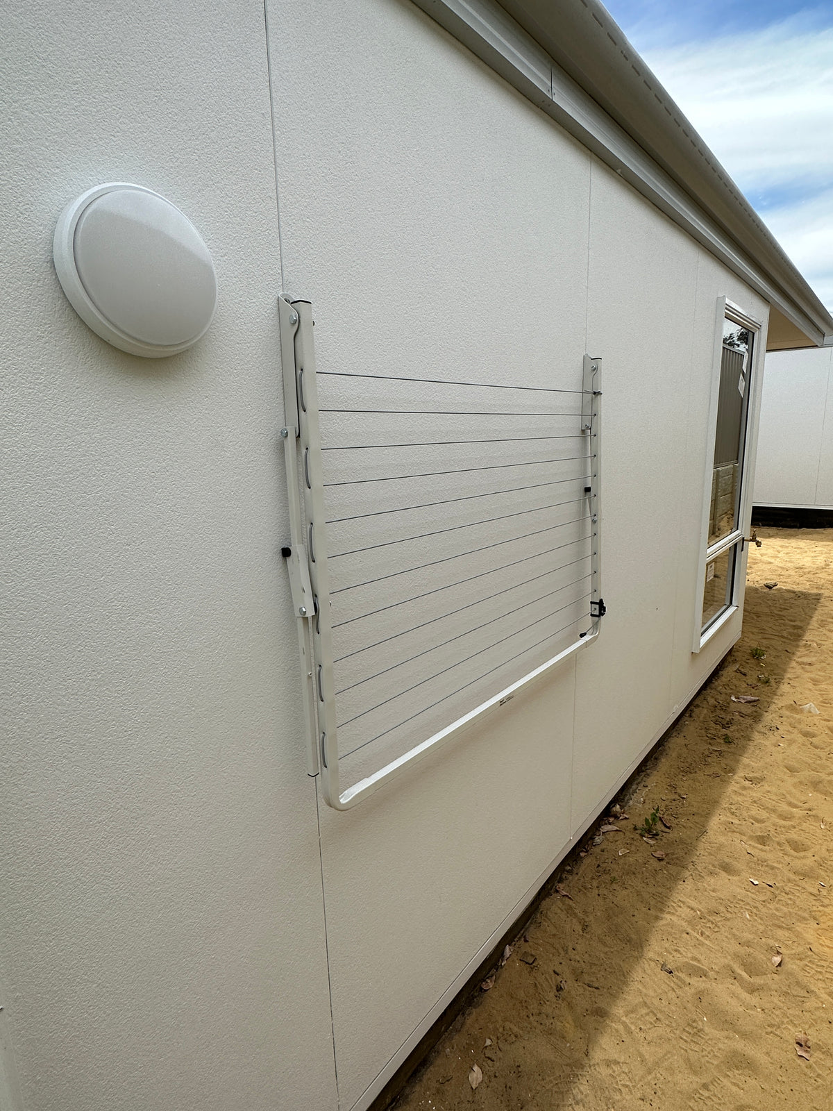 Austral Compact 28 (2490 x 935)