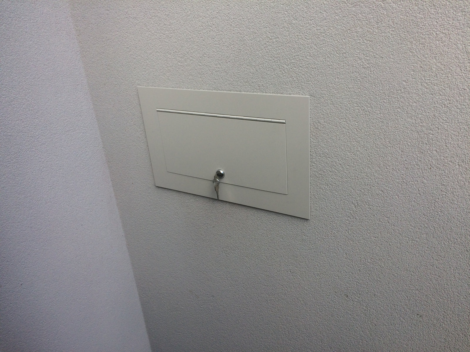 Mail Access Door - Powdercoated Aluminium