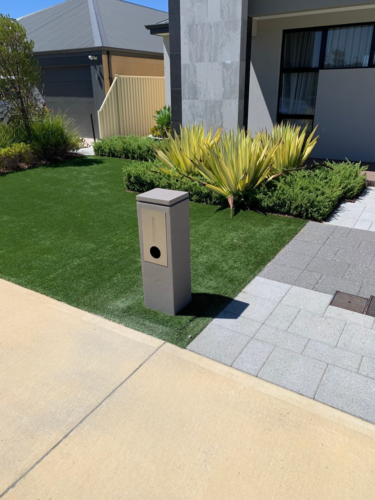 Milkcan Madrid Pillar Letterbox