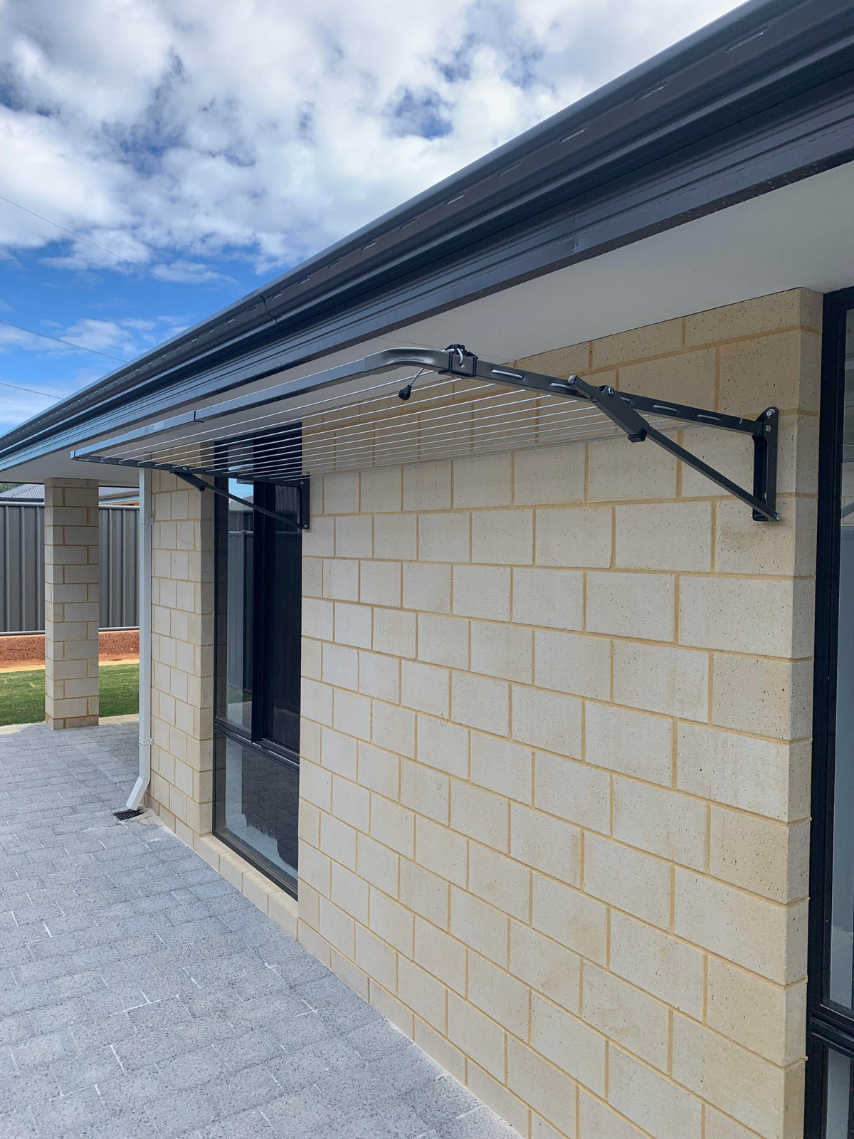 Austral Compact 28 (2490 x 935)