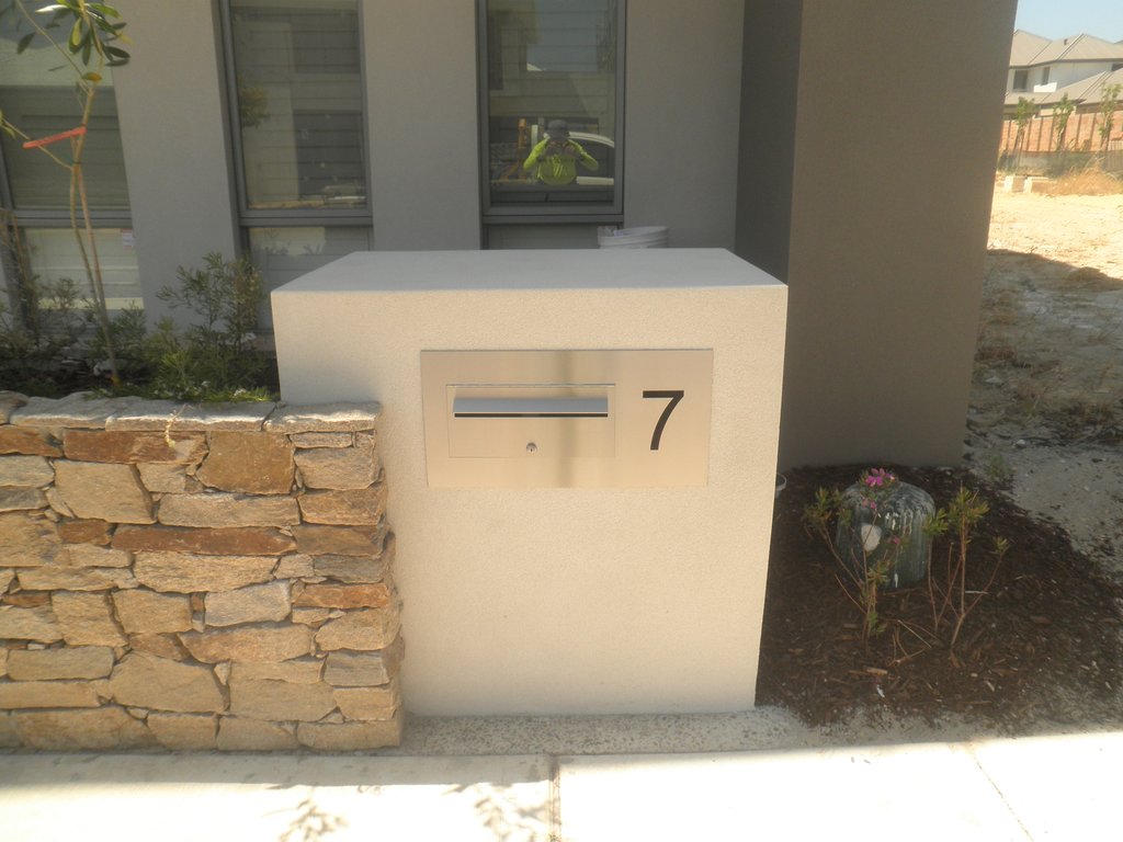 Customised Letterbox Plates-600x300-Front opening-Aussie Clotheslines & Letterboxes